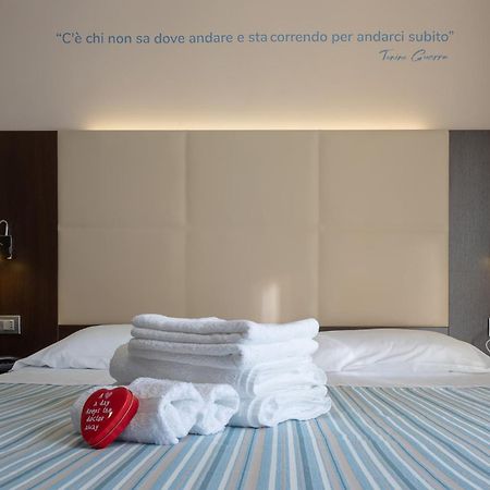 Gimmi Hotel 리미니 외부 사진