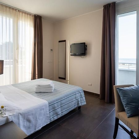 Gimmi Hotel 리미니 외부 사진