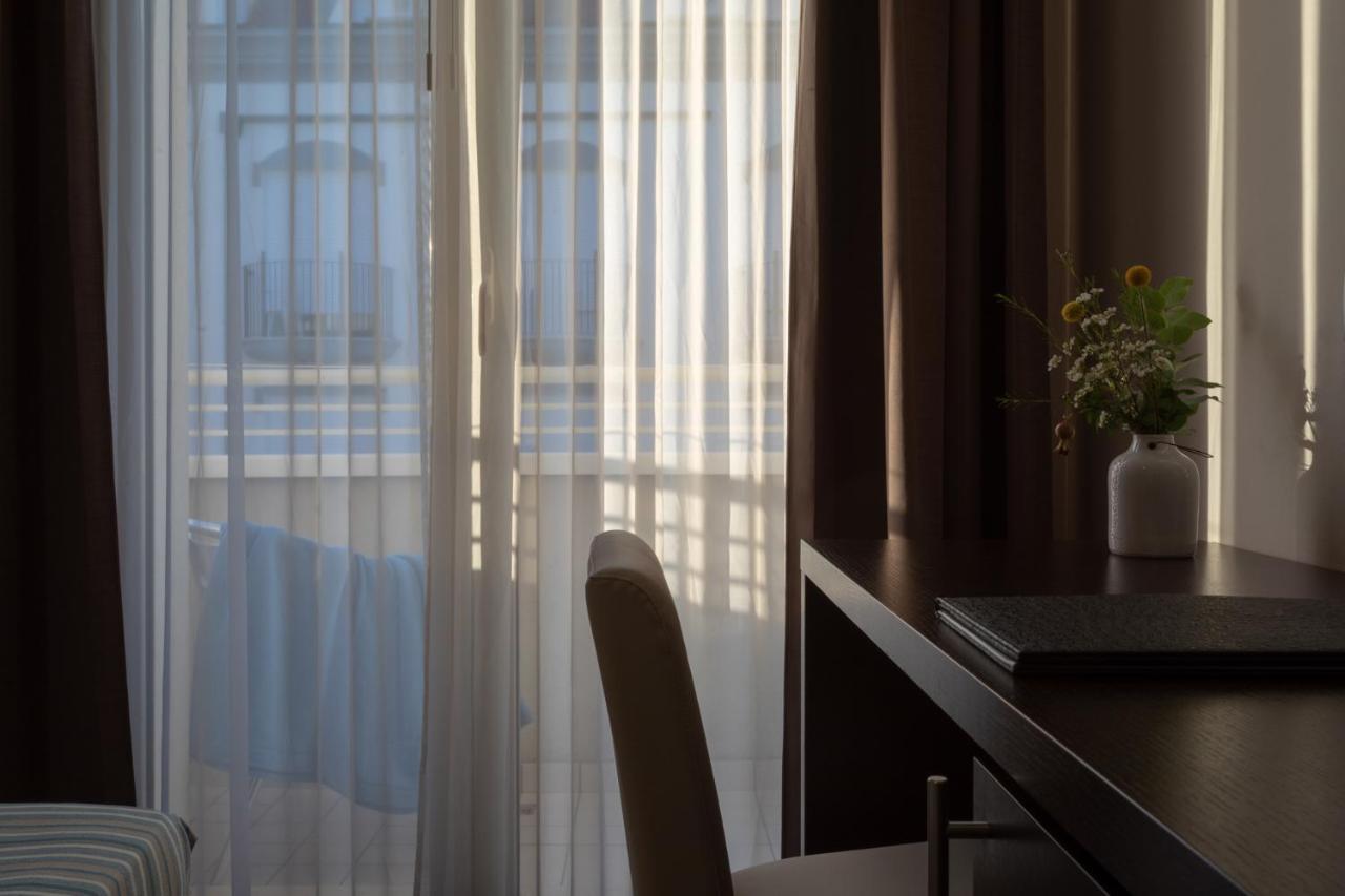 Gimmi Hotel 리미니 외부 사진